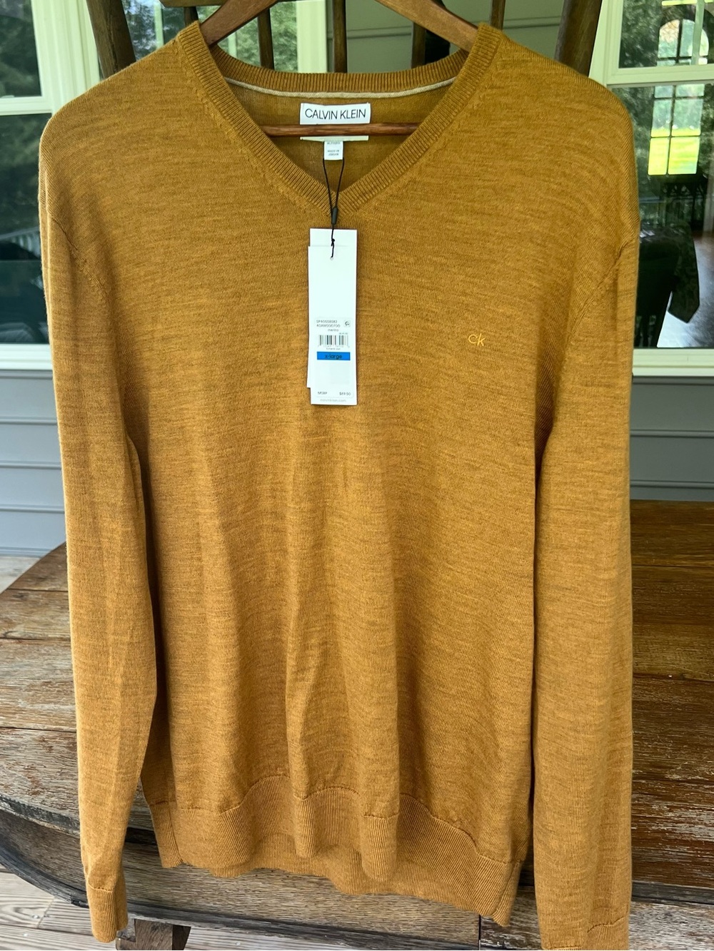 Calvin Klein Men’s Merino Wool V-Neck Sweater Tumeric Sun Mustard XL NWT